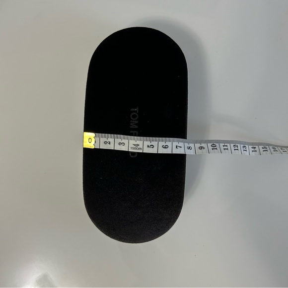 Tom Ford velvet case - Picture 9 of 10